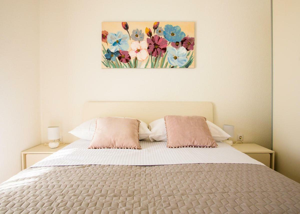 Apartments Cambio Kaštela Екстериор снимка