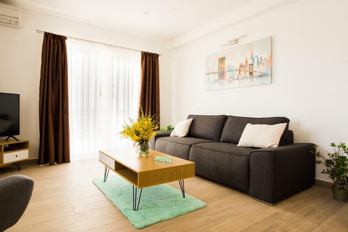 Apartments Cambio Kaštela Екстериор снимка