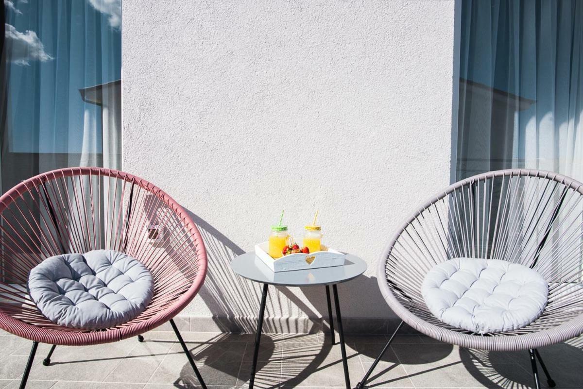 Apartments Cambio Kaštela Екстериор снимка