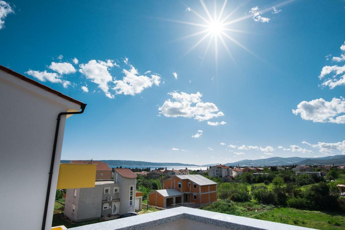 Apartments Cambio Kaštela Екстериор снимка
