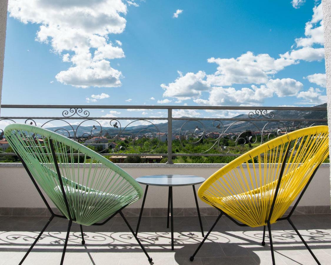 Apartments Cambio Kaštela Екстериор снимка