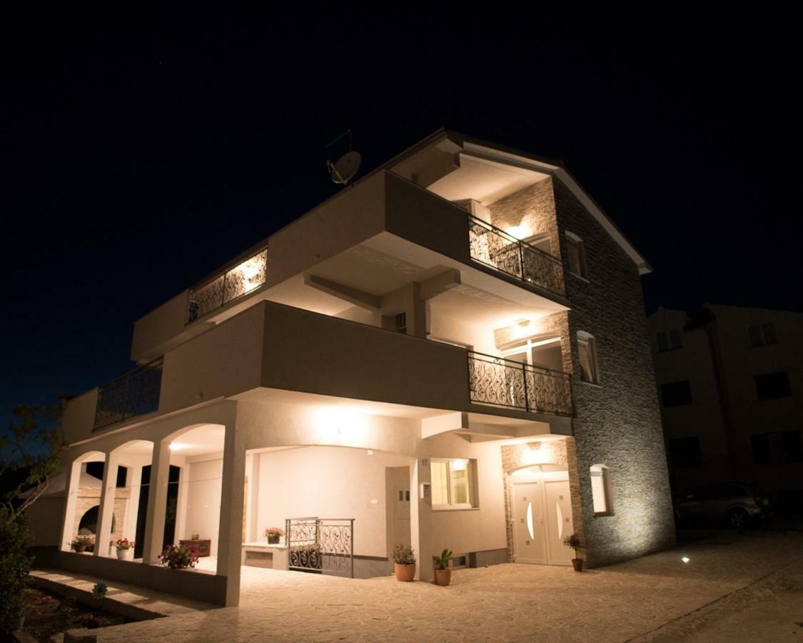 Apartments Cambio Kaštela Екстериор снимка